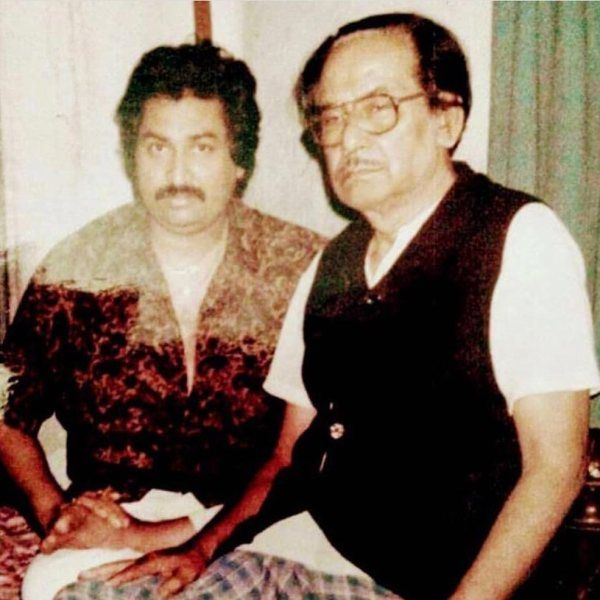 Kumar Sanu With His Father