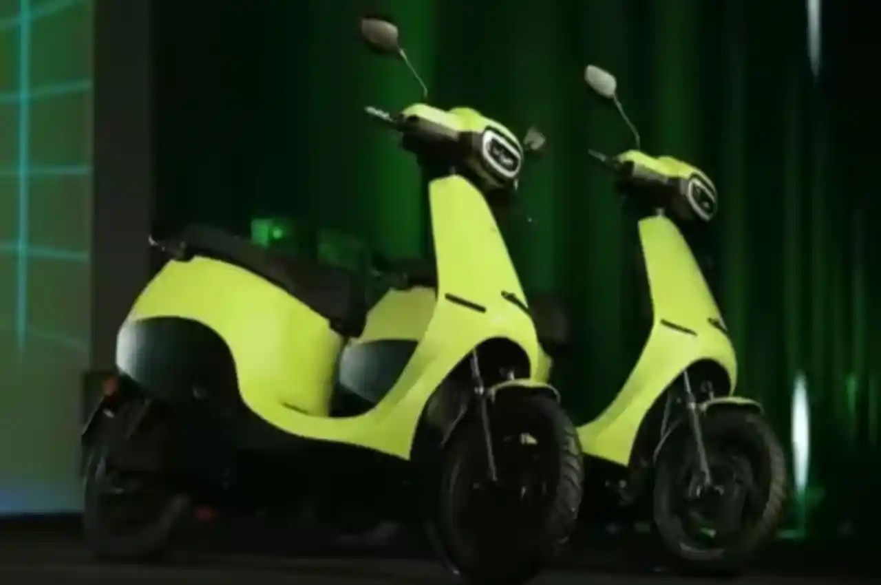 Take this stylish and affordable Electric Scooter home, Get Range of 115km!