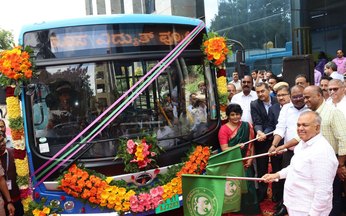 Tata smart e-bus prototype flagged off in Bengaluru. Here's what's special