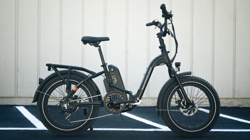 मार्केट में लॉन्च हुई 75 KM की रेंज वाली RadExpand 5 Foldable इलेक्ट्रिक बाइक, जबरदस्त फीचर्स के साथ देखिए कीमत