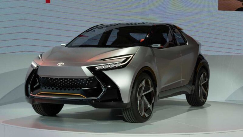 Toyota लाएगी 1200 km चलने वाली इलेक्ट्रिक कार, एडवांस्ड फीचर्स से होगी लैस