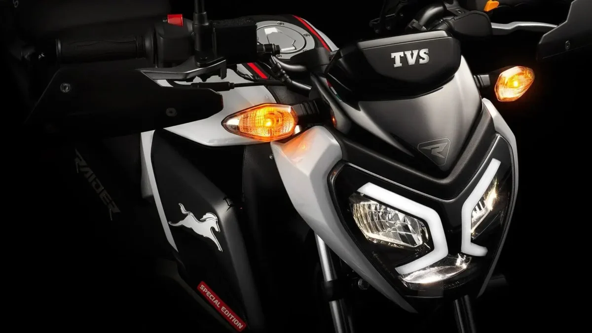 New TVS Raider destroys Royal Enfield in a deadly new look