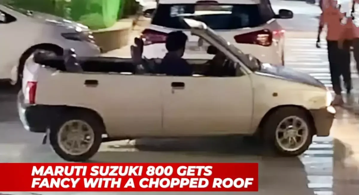 Open Roof in the Maruti 800