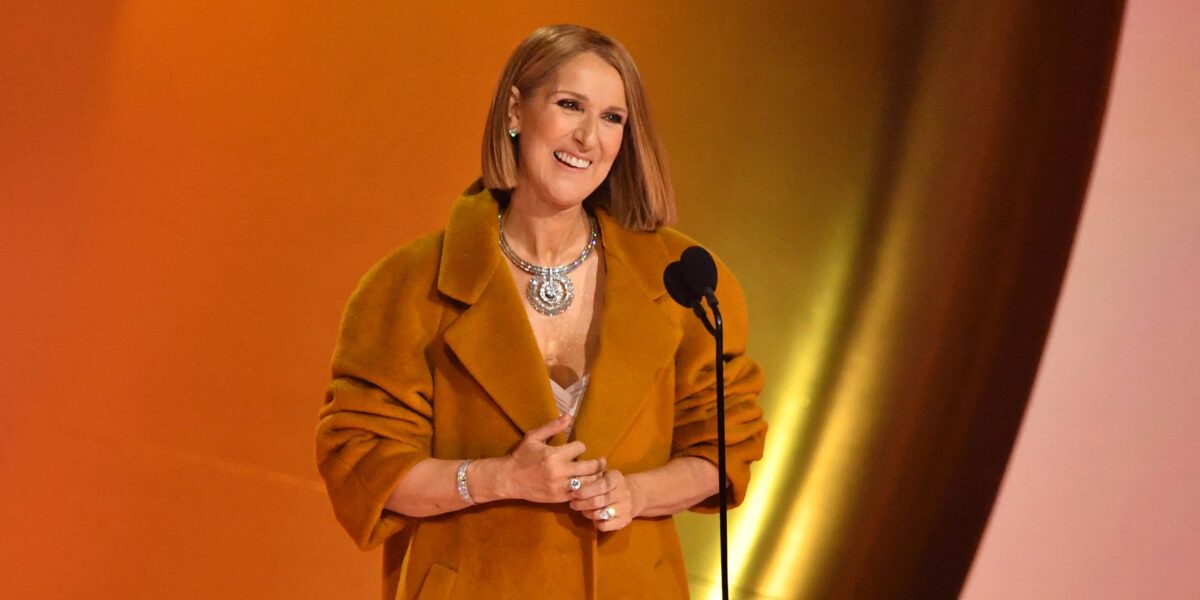 Celine Dion fait une apparition surprise aux Grammy standing ovation pour la chanteuse
